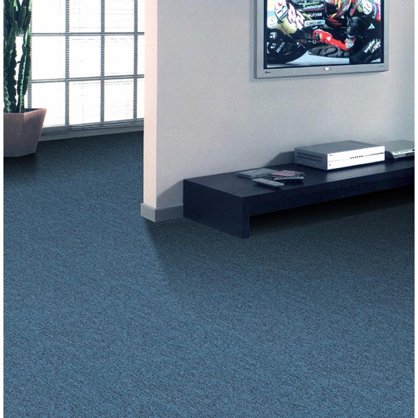  carpet-tiles product-details petal-blue-22-vivid-mid-sky-blue-dark-fleck-model:cpt-268carpet-tiles-roomsetting-petal-22-carpet-tiles